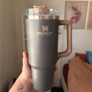 Stanley Cup 40 oz Tumbler- Coal